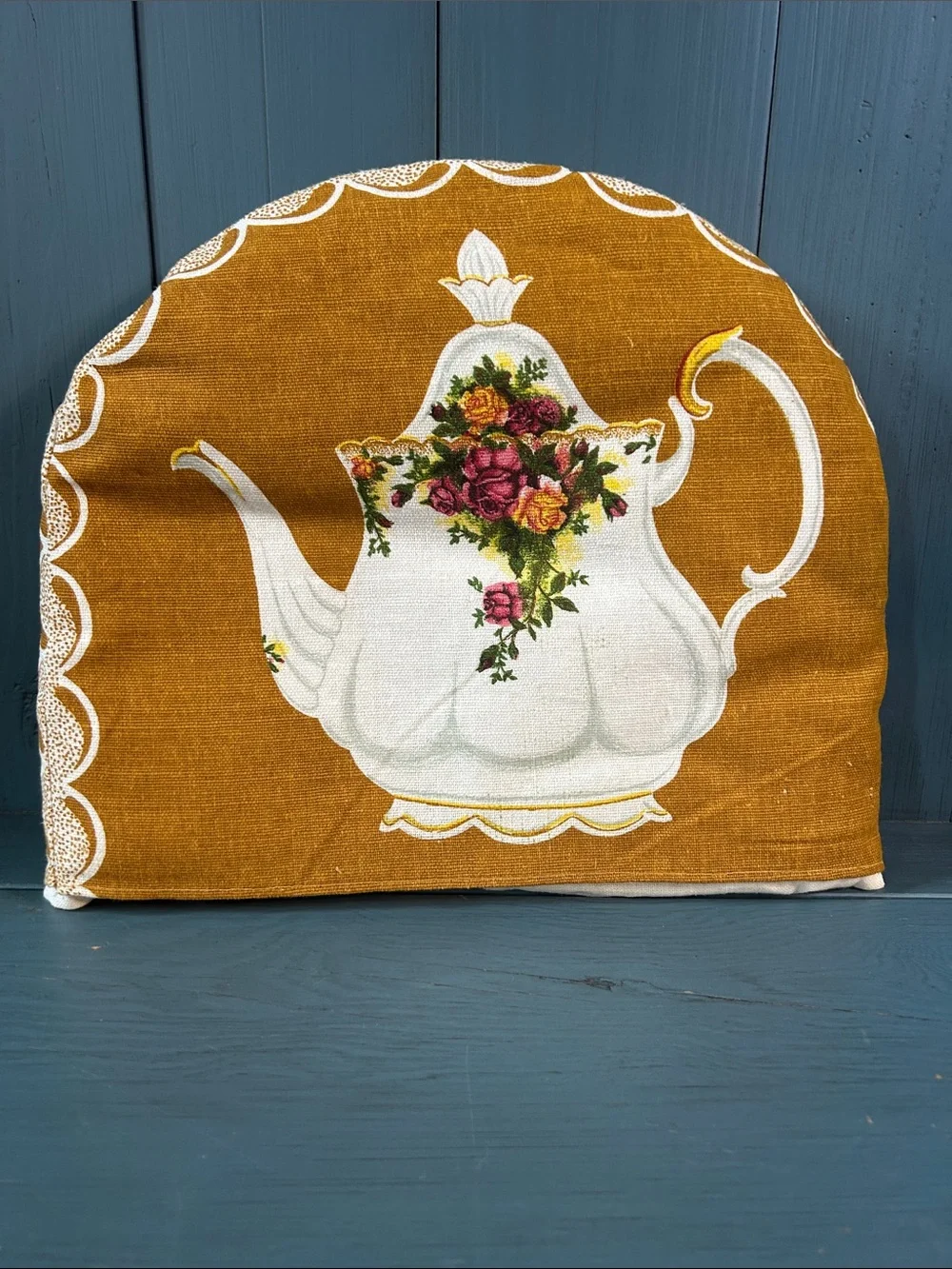 Royal Albert decorative mustard